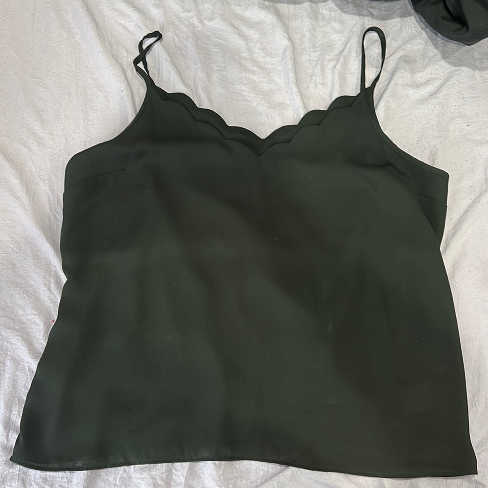 Black scalloped tank top